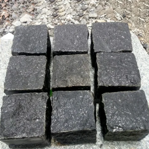 Black Granite Cobblestone