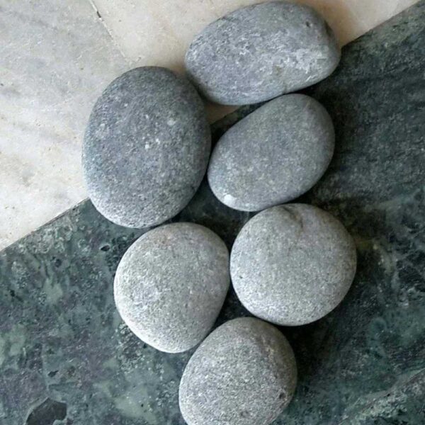 LIGHT GREY PEBBLES STONES